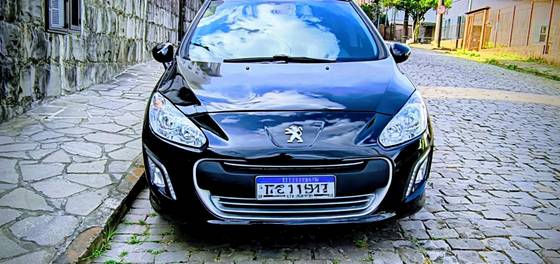 PEUGEOT 308 2.0 ALLURE 16V FLEX 4P AUTOMÁTICO PEUGEOT 308 2.0 ALLURE 16V FLEX 4P AUTOMÁTICO